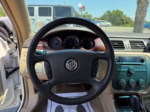 Used 2009 Buick Lucerne CX image 14
