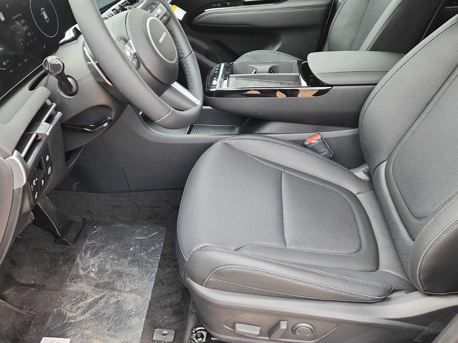 New 2026 Hyundai Tucson Limited AWD/4WD image 10