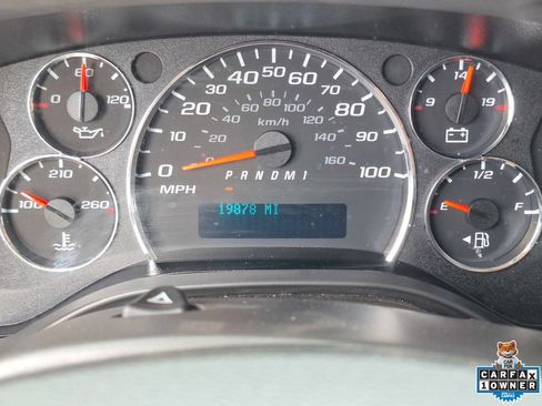 Used 2025 Chevrolet Express 2500 w/ Driver Convenience Package RWD image 13