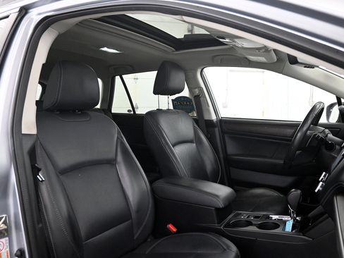 Used 2019 Subaru Outback 2.5i Limited image 28