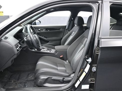 Used 2025 Honda Civic Sport image 11