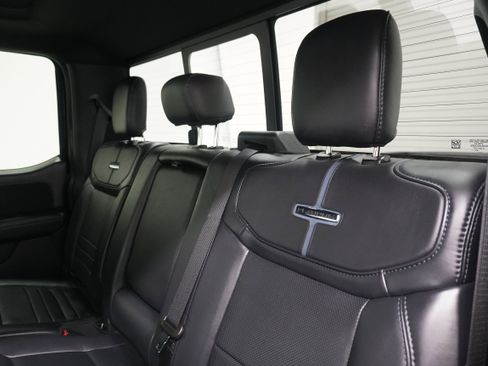 Used 2026 Ford F450 Platinum w/ FX4 Off-Road Package AWD/4WD image 16
