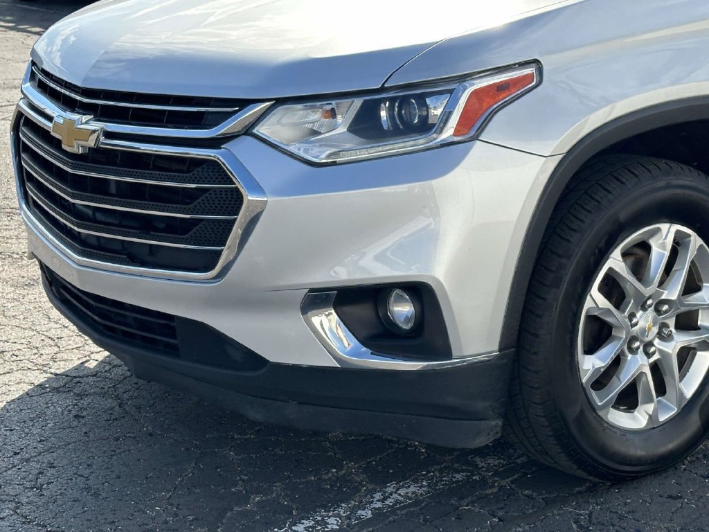 Used 2018 Chevrolet Traverse LT FWD image 8