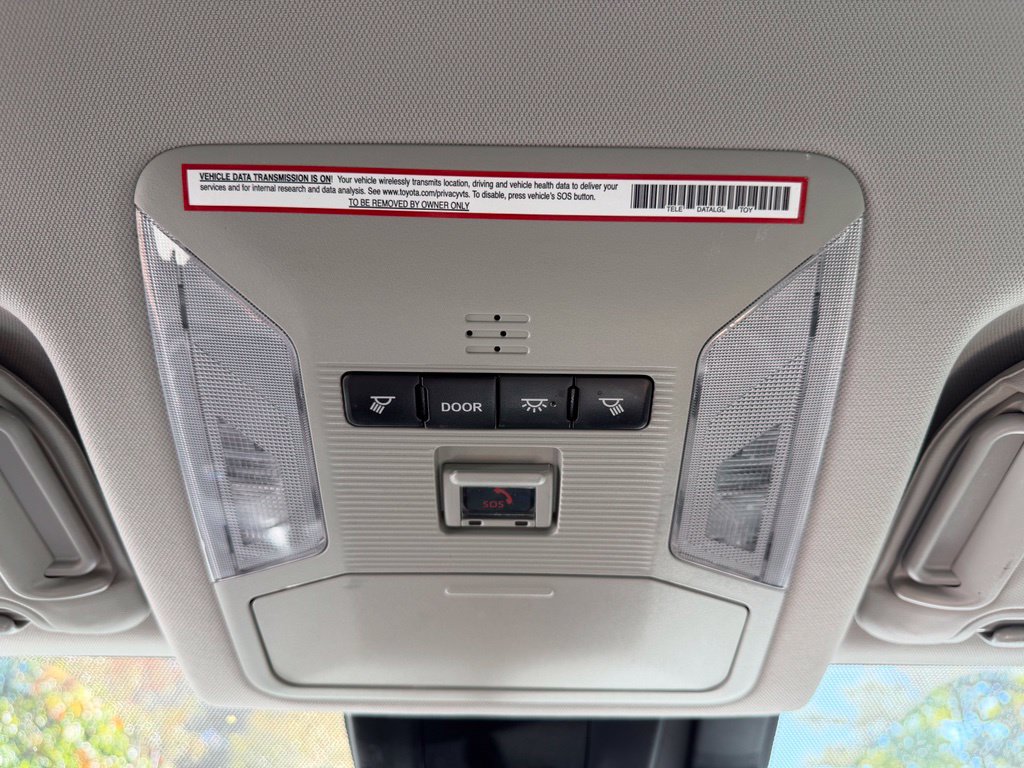Used 2020 Toyota RAV4 XLE w/ XLE Grade Weather Package AWD/4WD image 28