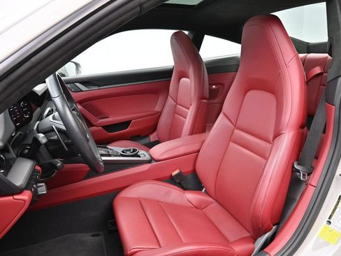 Certified 2024 Porsche 911 Carrera S RWD image 5