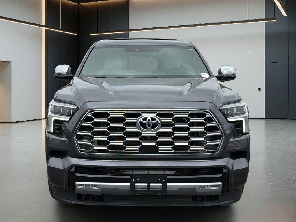 Used 2024 Toyota Sequoia Capstone AWD/4WD image 9