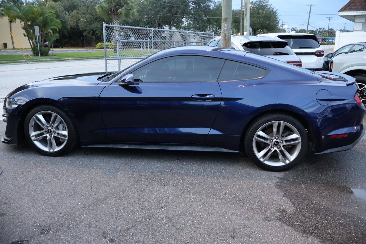 Used 2020 Ford Mustang GT Premium w/ Equipment Group 401A RWD image 8