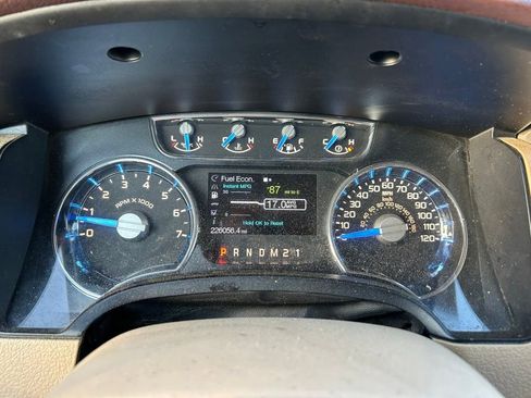 Used 2014 Ford F150 King Ranch w/ King Ranch Luxury Package RWD image 22