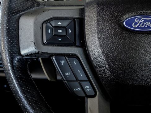 Used 2019 Ford F150 Raptor w/ Equipment Group 802A Luxury image 17