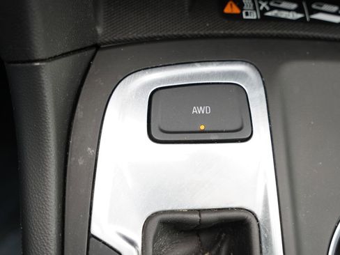 Used 2020 Chevrolet Equinox Premier image 33