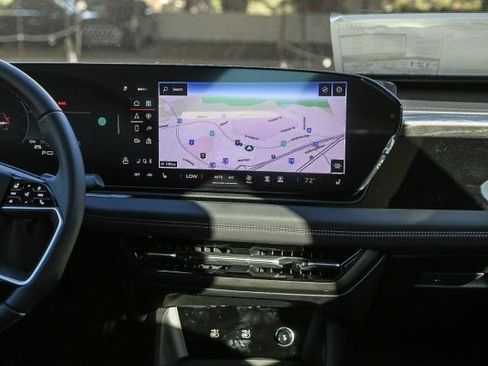 New 2025 Audi A6 e-tron Premium AWD/4WD image 10