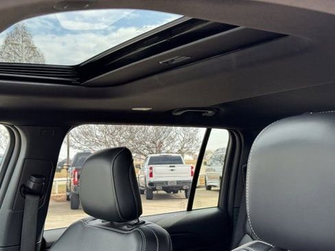 Used 2024 Jeep Grand Cherokee L Altitude image 35