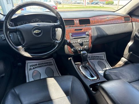 Used 2014 Chevrolet Impala LTZ FWD image 9