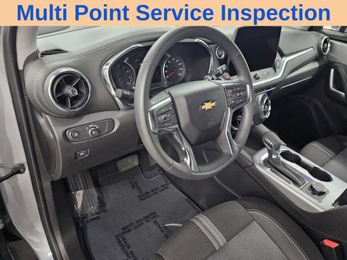 Used 2026 Chevrolet Blazer LT FWD image 11
