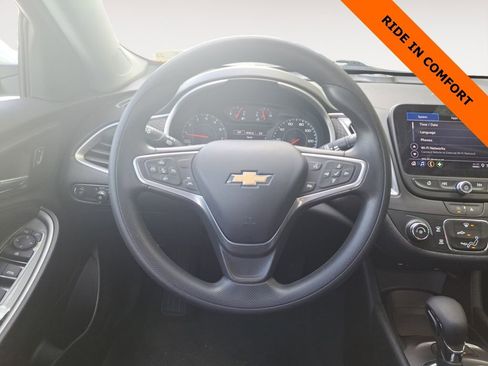 Used 2023 Chevrolet Malibu LS w/ Driver Confidence Package image 12