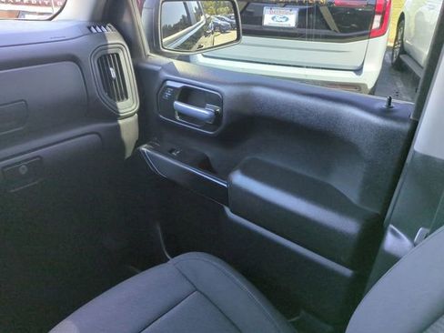 Used 2021 Chevrolet Silverado 1500 Custom Trail Boss w/ Midnight Edition image 17