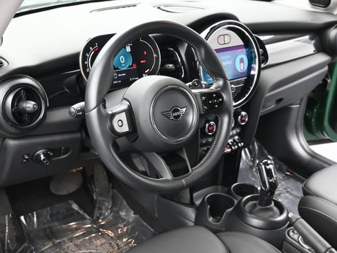 Used 2024 MINI Cooper S FWD image 12