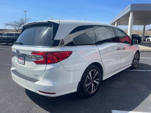 Used 2019 Honda Odyssey Elite image 3