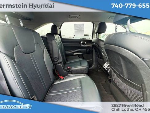 Used 2023 Kia Sorento EX AWD/4WD image 27