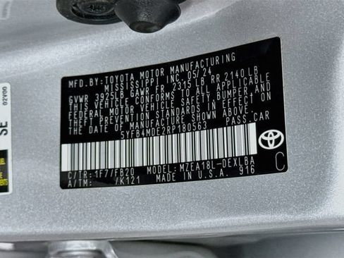 Used 2024 Toyota Corolla LE FWD image 31