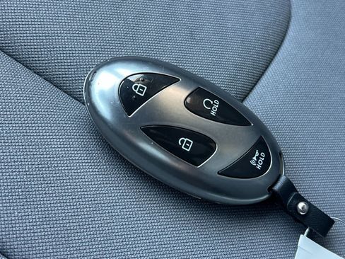 Certified 2024 Hyundai Elantra SEL FWD image 29