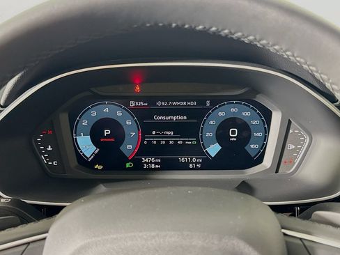 Certified 2025 Audi Q3 2.0T Premium w/ Convenience Package AWD/4WD image 11