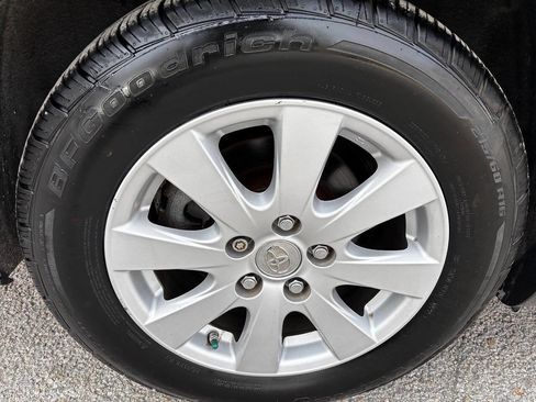 Used 2007 Toyota Camry XLE image 11