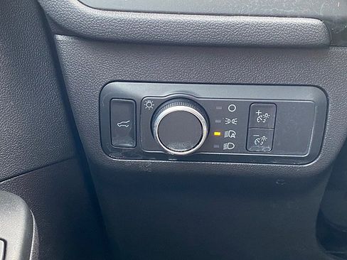 Used 2022 Ford Escape SE w/ Convenience Package image 52