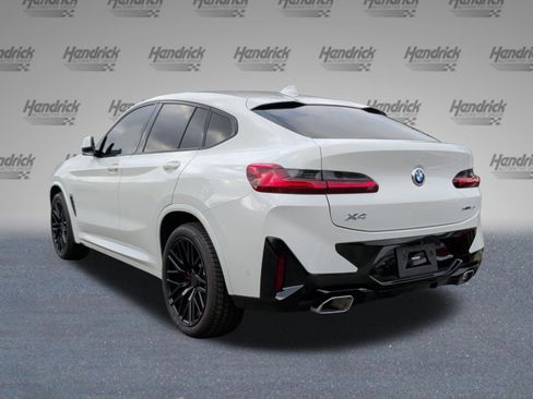 Used 2022 BMW X4 xDrive30i w/ M Sport Package 2 AWD/4WD image 9