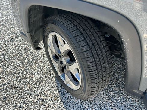 Used 2019 Jeep Compass Limited AWD/4WD image 30