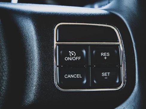 Used 2015 Jeep Wrangler Unlimited Sport AWD/4WD image 26