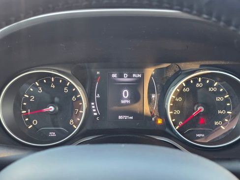 Used 2018 Jeep Compass Latitude image 18