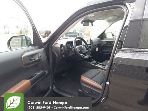 New 2025 Ford Bronco Sport Outer Banks w/ Outer Banks Tech Package+ image 9