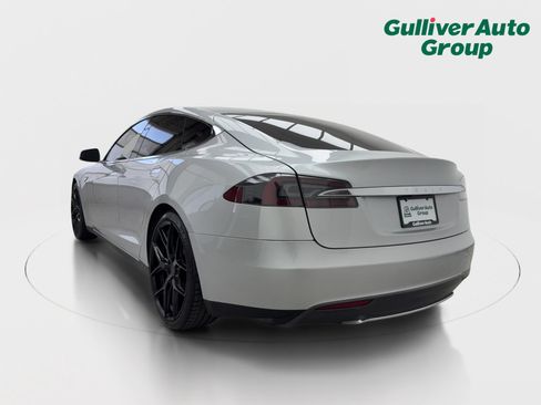 Used 2013 Tesla Model S RWD image 5