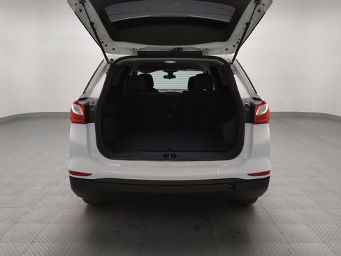 Used 2021 Chevrolet Equinox LT image 29