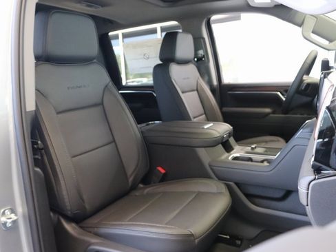 New 2025 GMC Sierra 2500 Denali w/ Denali Reserve Package image 20