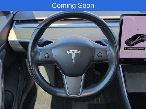 Used 2018 Tesla Model 3 Long Range RWD image 22