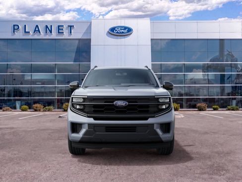 New 2027 Ford Expedition Max Active RWD image 3