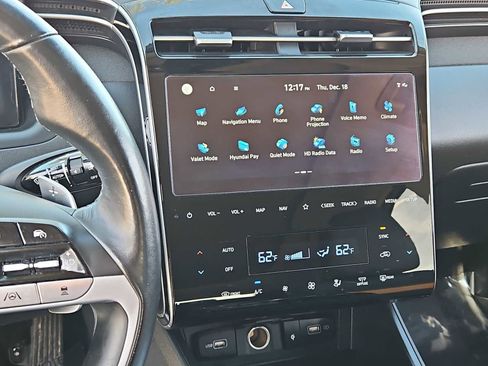 Used 2023 Hyundai Tucson Limited image 28