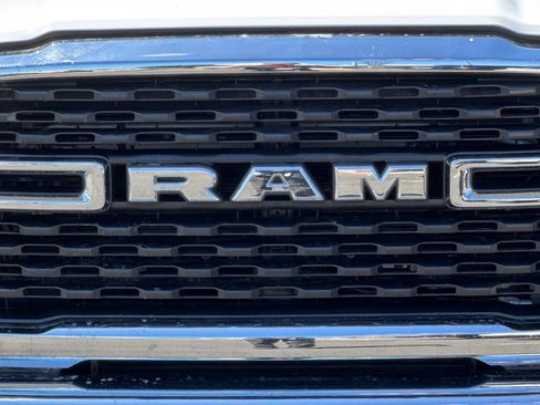 Used 2024 RAM 3500 Big Horn AWD/4WD image 43