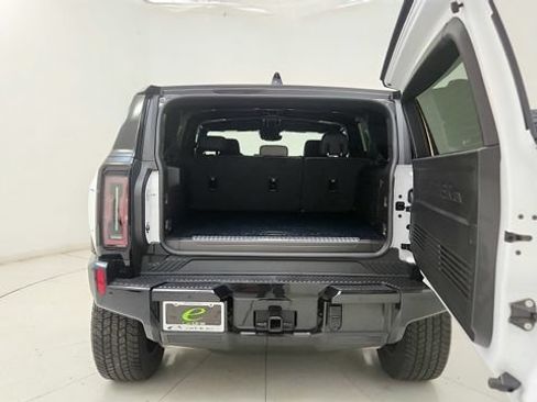 Used 2025 GMC Hummer EV 2X AWD/4WD image 28