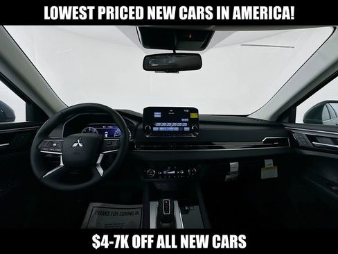 New 2024 Mitsubishi Outlander SEL image 27
