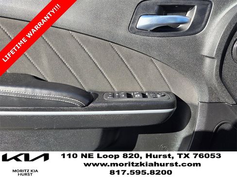 Used 2023 Dodge Charger SXT image 25