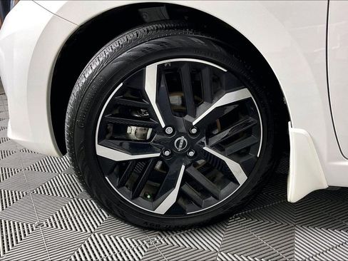 Used 2025 Nissan Versa SR w/ Trunk Package FWD image 11