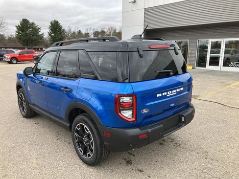 New 2026 Ford Bronco Sport Outer Banks AWD/4WD image 8