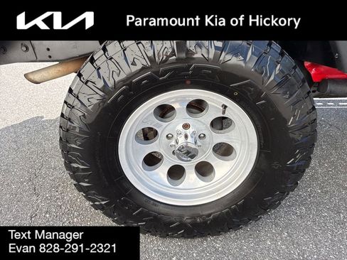 Used 2014 Jeep Wrangler Unlimited Sport w/ Quick Order Package 24S AWD/4WD image 9