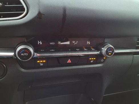 Used 2024 MAZDA CX-30 AWD 2.5 S w/ Preferred Package image 8