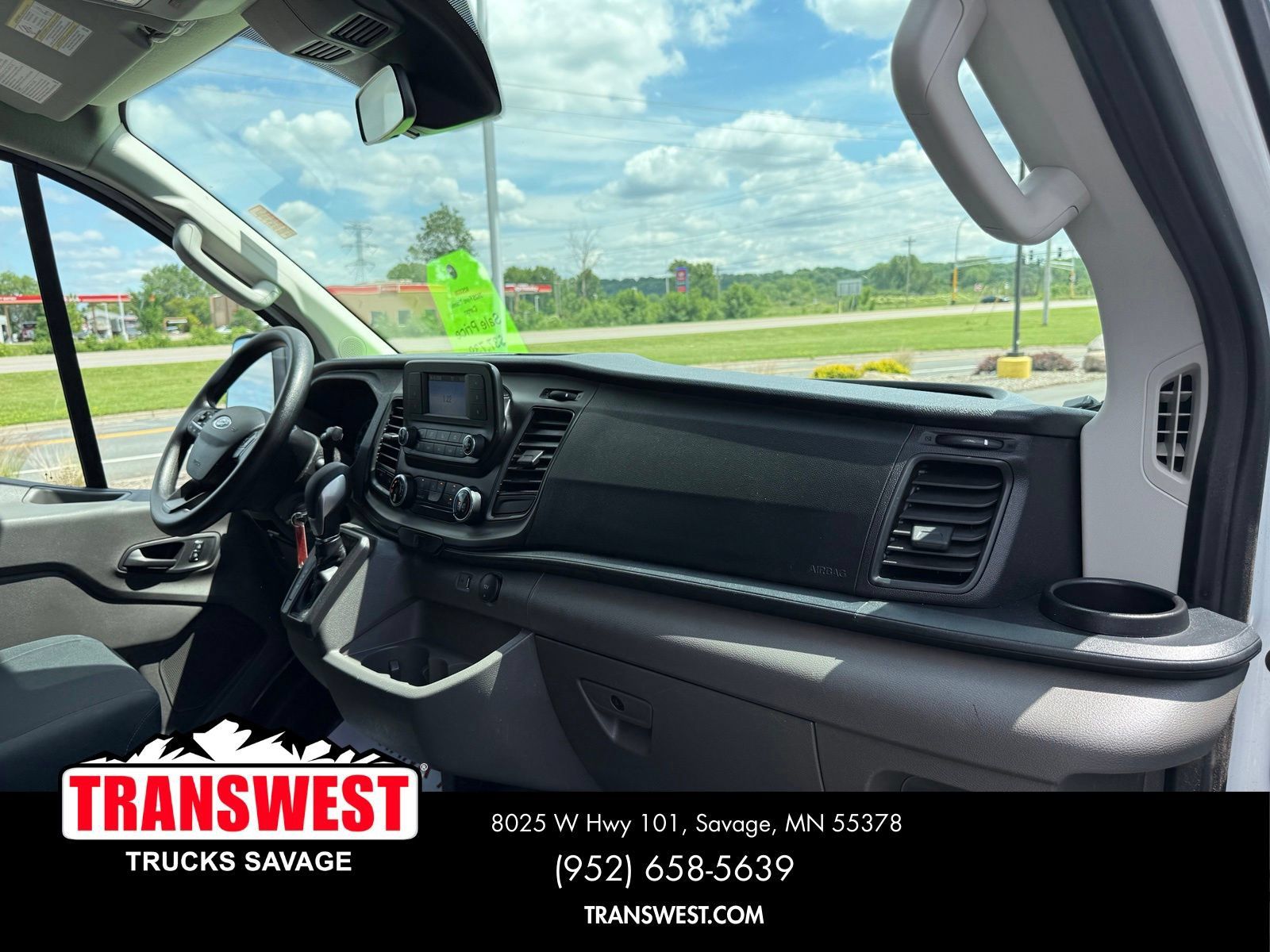 Used 2025 Ford Transit 250 Low Roof w/ Exterior Upgrade Package RWD image 6