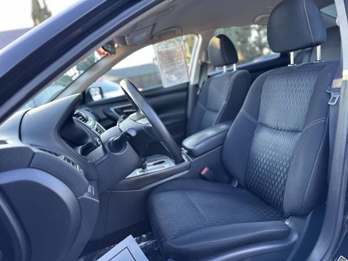 Used 2017 Nissan Altima 2.5 S w/ Power Driver Seat Package image 16