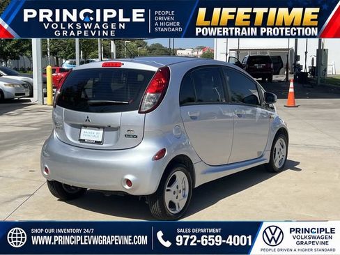 Used 2012 Mitsubishi i ES RWD image 9